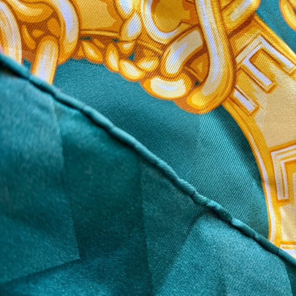 CÉLINE PARIS Hand-Rolled Silk Scarf in Emerald Green and Gold - Picture 8 of 13